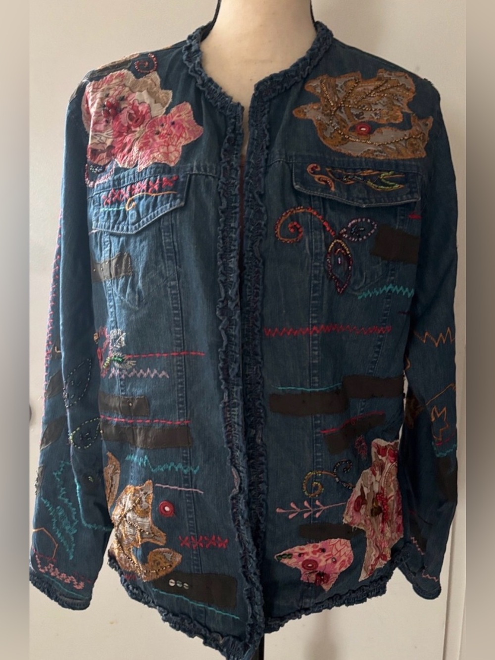 Embroidered Denim-Style Patchwork shacket Jacket - Blue